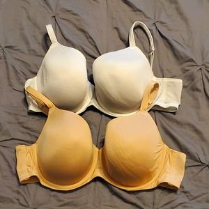 Cacique French Full Coverage Cooling Bra Set 44C